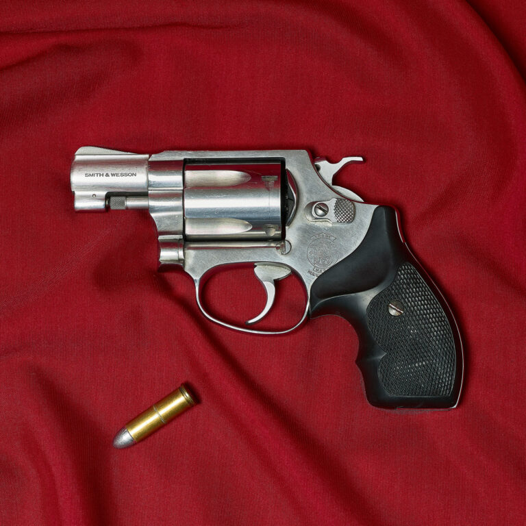 - My friends Smith and Wesson - by Ulf Portnoff